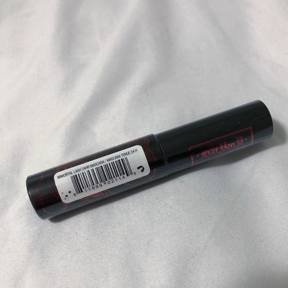 BRAND NEW Kat Von D mascara - Picture 2 of 2